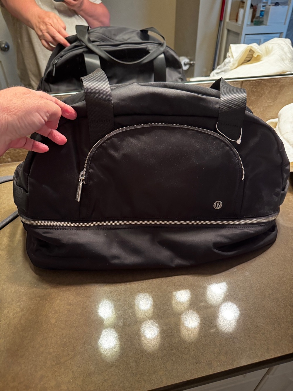 lululemon woman athletica Black Duffel Bag with Silver Zippers band new